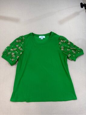 CeCe Bright Green Tee with Floral Puff Sleeves